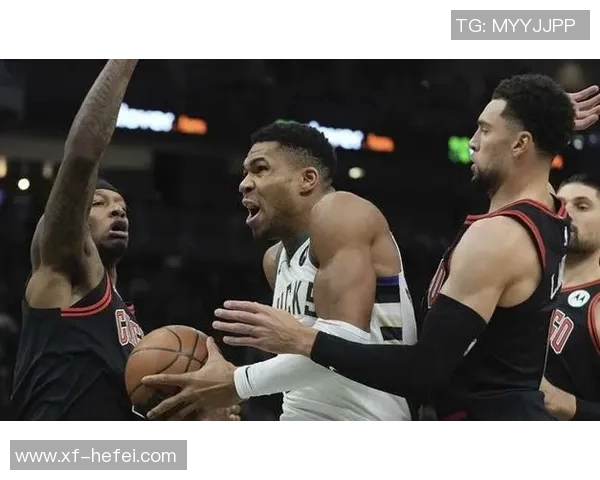 雄鹿队字母哥压哨绝杀创英雄联盟历史纪录，雄鹿险胜步行者